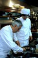 /album/khaver-i-arturo-munyos-kulinarnaya-dinastiya/adolfo-y-javier-cocinando-jpg/